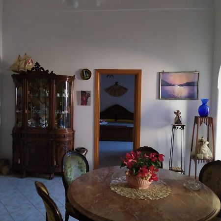 פרוסידה Dimora Letizia -Apartment מראה חיצוני תמונה